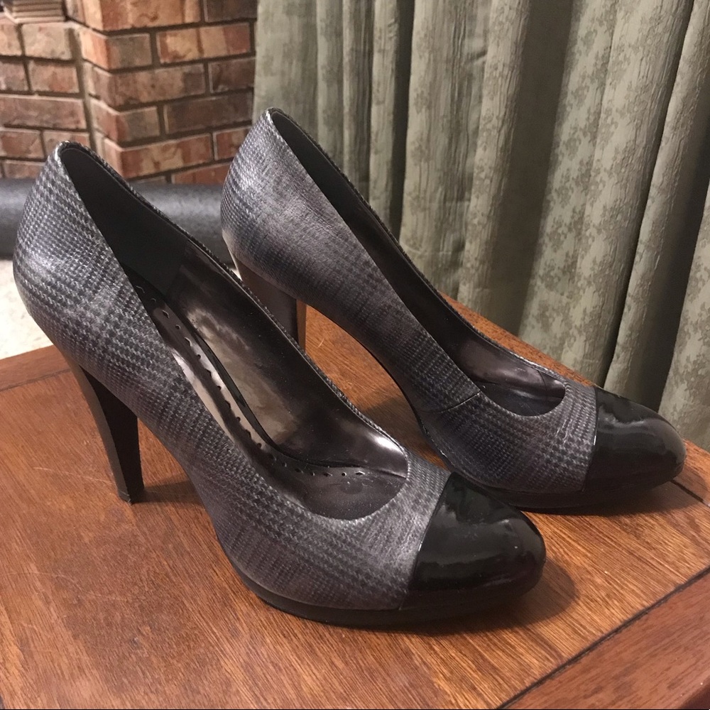 Black patent & Gray Plaid BCBGirls Heels size 10